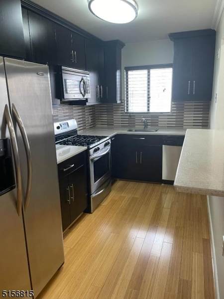 10 Cross St - Photo 1