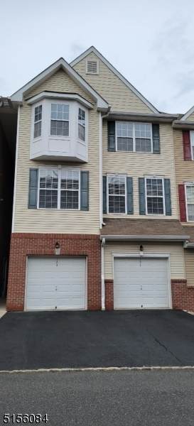 124 Conover Ter - Photo 1