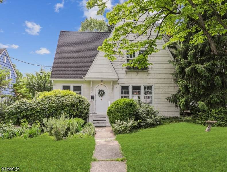 152 Mitchell St - Photo 1