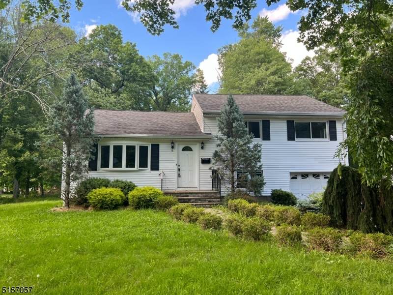 16 Bryant Dr - Photo 1