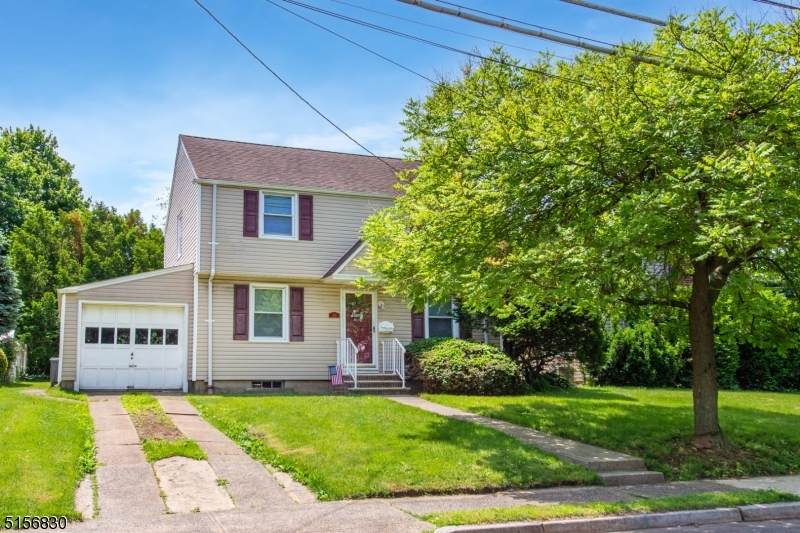 318 Watchung Ave - Photo 1