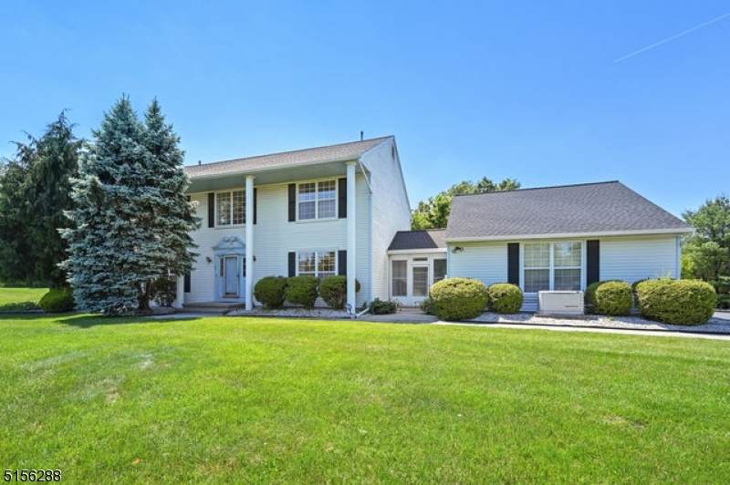 23 Ridings Pkwy - Photo 1