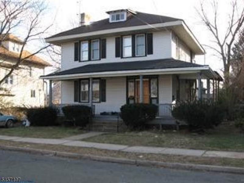 109 Waverly Pl - Photo 1