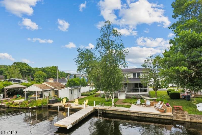 2 Lagoon Ln - Photo 1