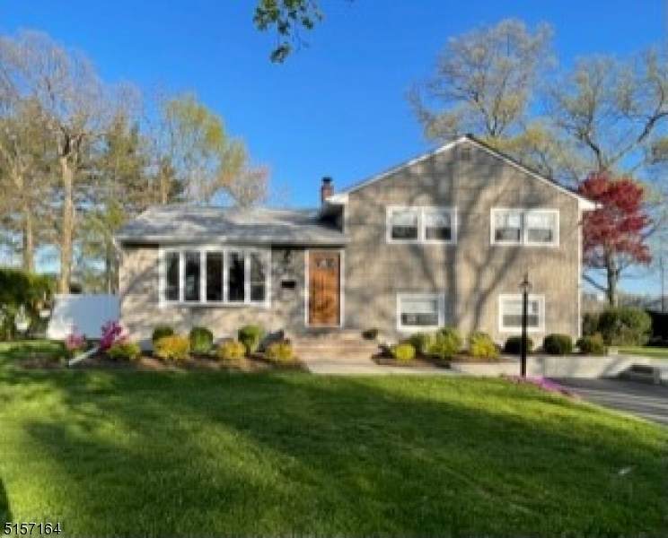 2350 Carol Pl - Photo 1