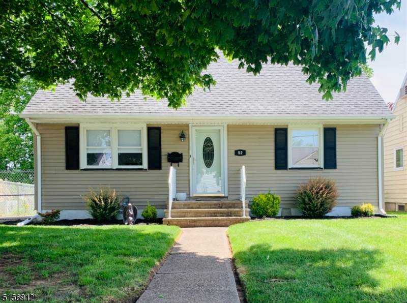 52 Bromley Pl - Photo 1