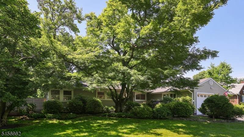 65 Walnut Ave - Photo 1