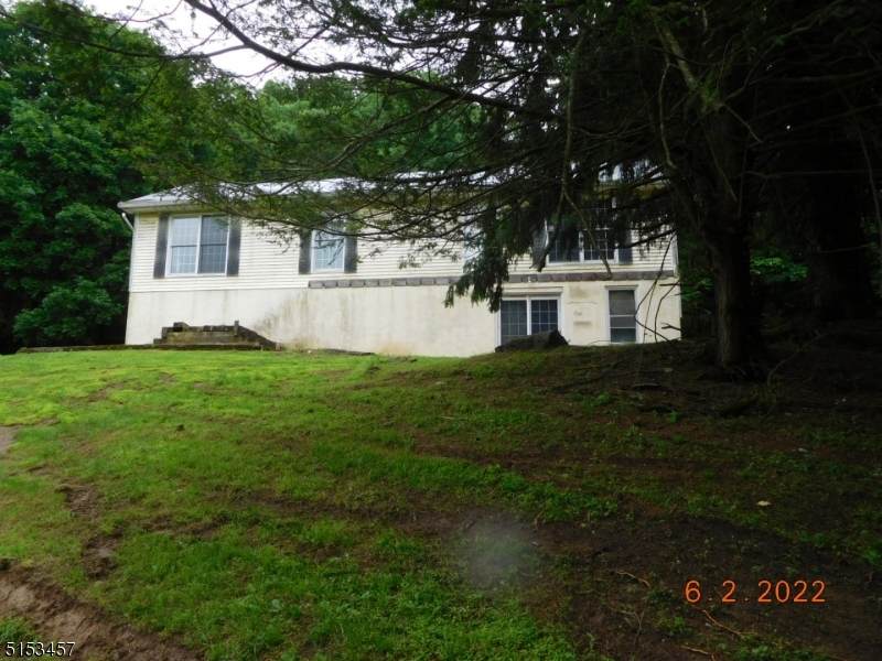 167 Philhower Ave - Photo 1