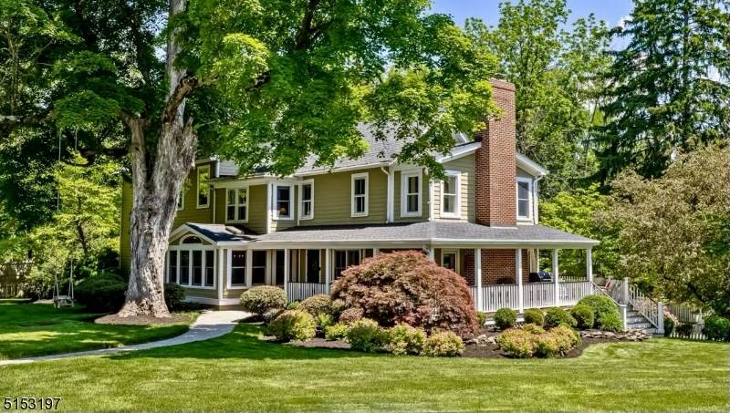 4 Browning Ct - Photo 1