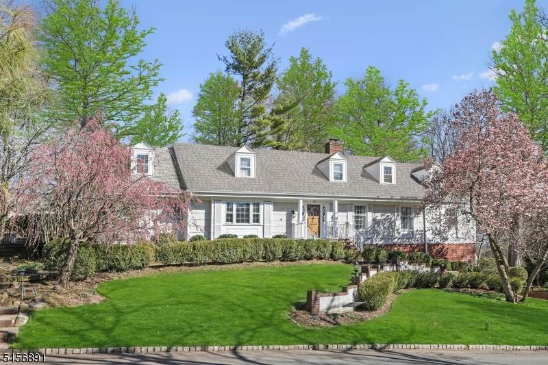 11 Hemlock Rd - Photo 1