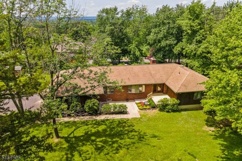 133 Coppermine Rd - Photo 1