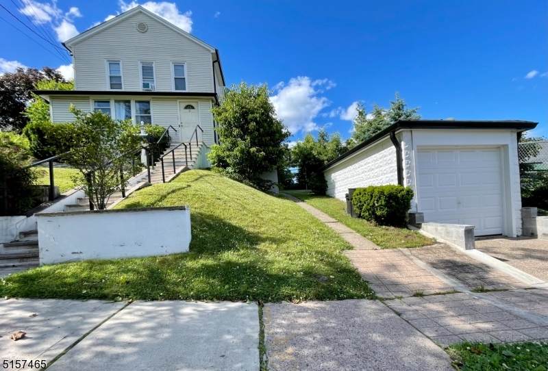 21 King St - Photo 1