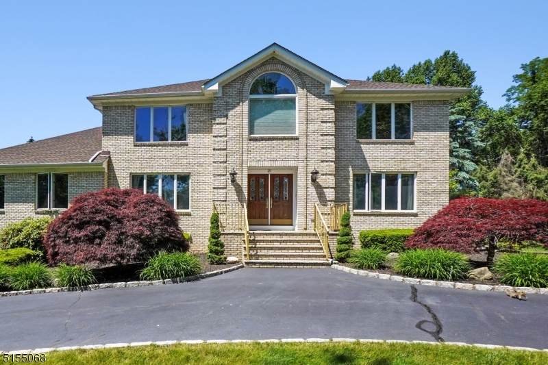 21 Dahl Dr - Photo 1