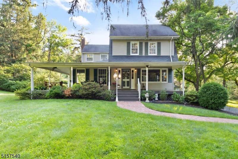 90 Carlton Rd - Photo 1