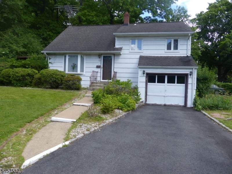 53 Dawson Dr - Photo 1