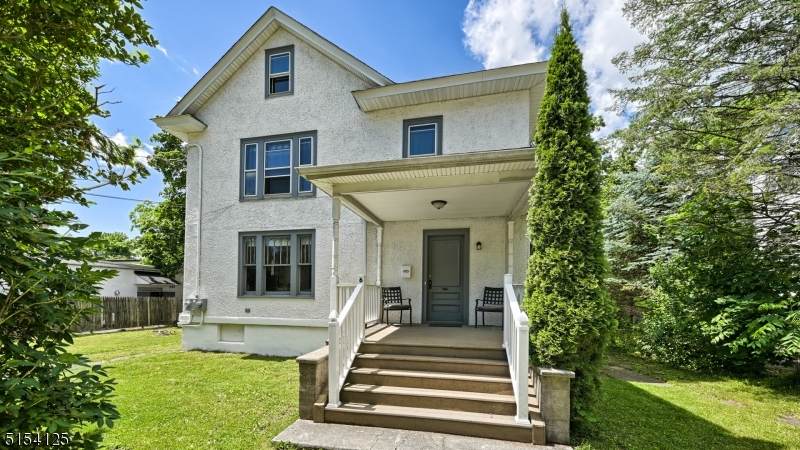6 Clinton St - Photo 1