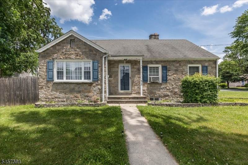 2729 Park Ave - Photo 1