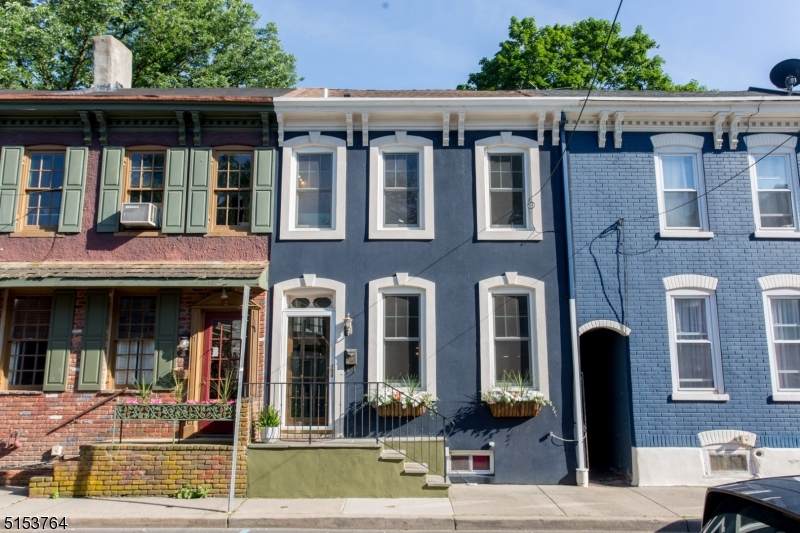 29 Swan St - Photo 1