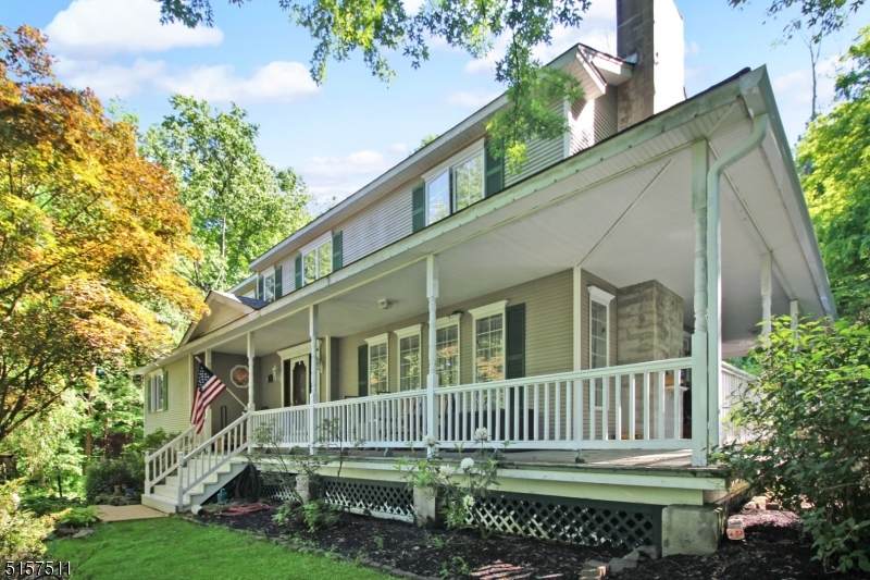 31 Hope Rd - Photo 1
