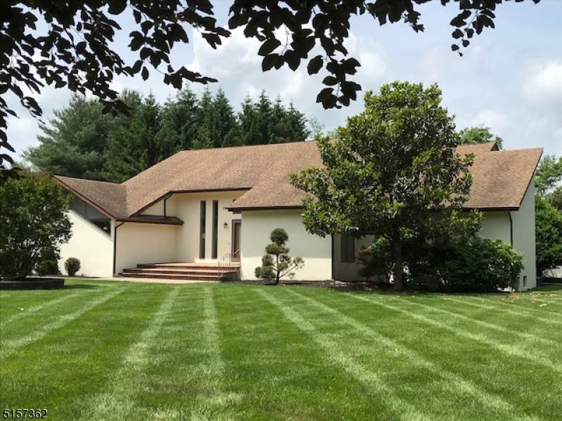 283 N Post Rd - Photo 1