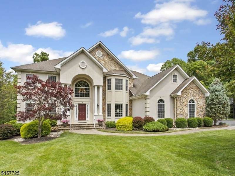 78 Briarwood Dr East - Photo 1