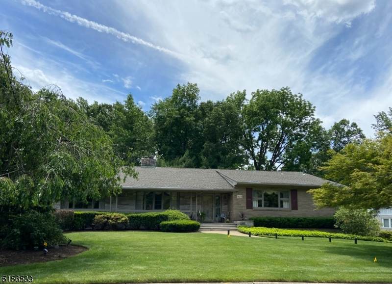 15 Ledge Rd - Photo 1