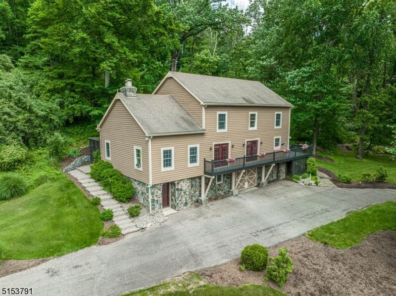 6 Deerwood Dr - Photo 1