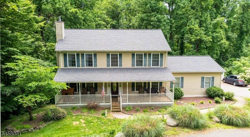 14 Somerset Dr - Photo 1