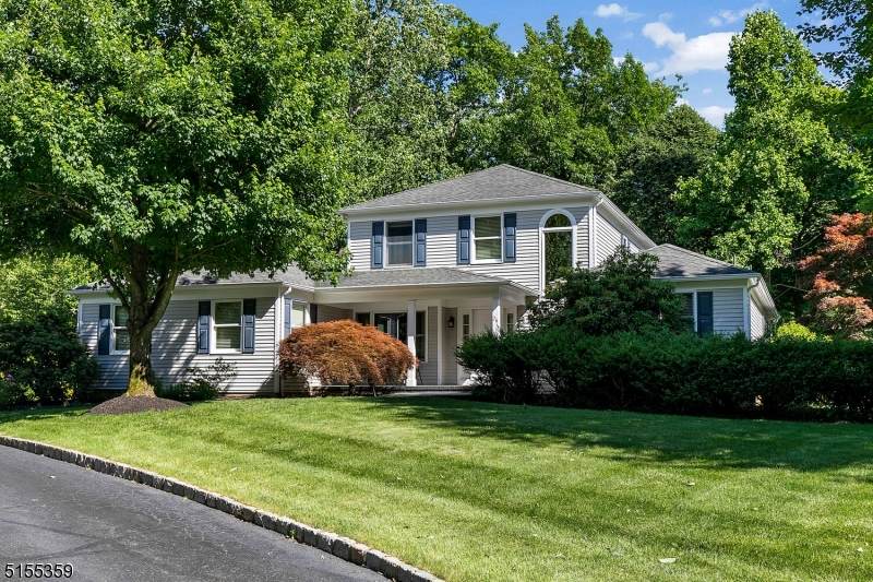 26 Regent Cir - Photo 1