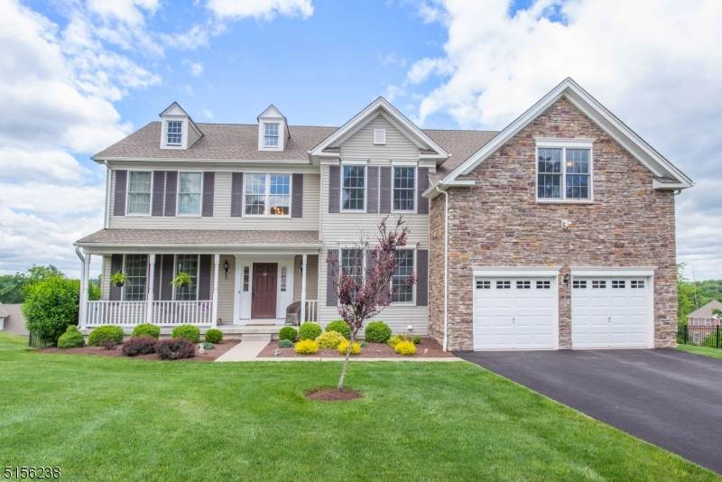 14 Pfrommer Ave - Photo 1
