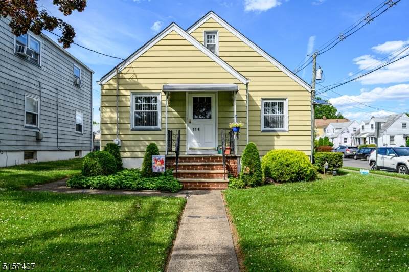 114 James St - Photo 1