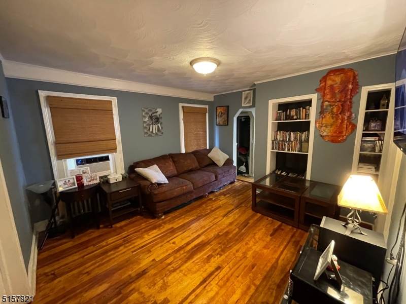 86 Steuben St - Photo 1