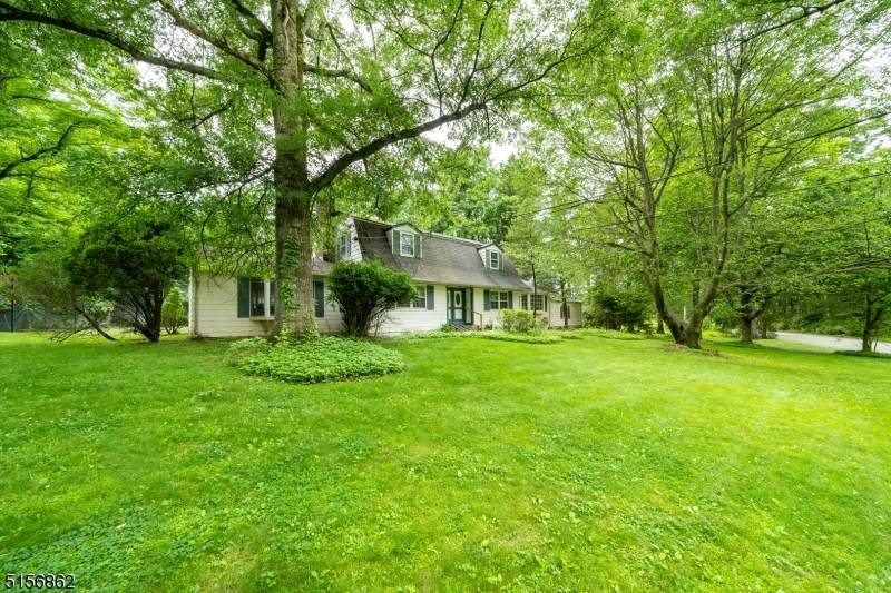 1 Deerhill Rd - Photo 1