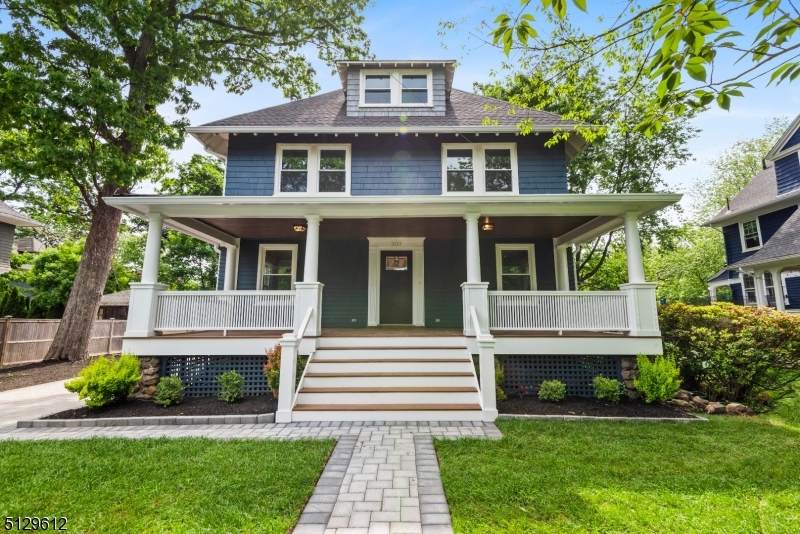 309 N Fullerton Ave - Photo 1