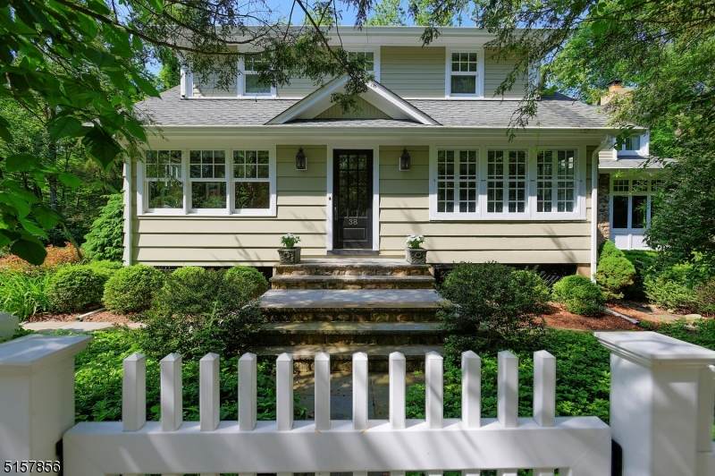 38 Hardscrabble Rd - Photo 1