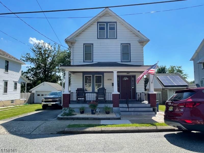 408 Firth St - Photo 1