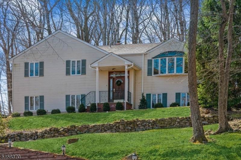 24 Lord William Penn Dr - Photo 1