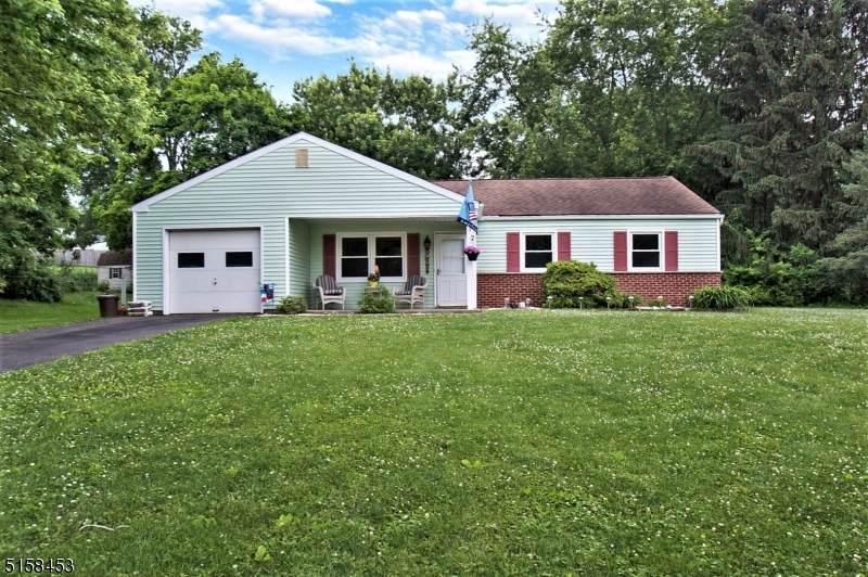 17 Chaucer Terrace - Photo 1