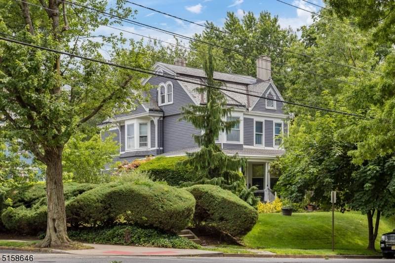 267 Pennington Ave - Photo 1
