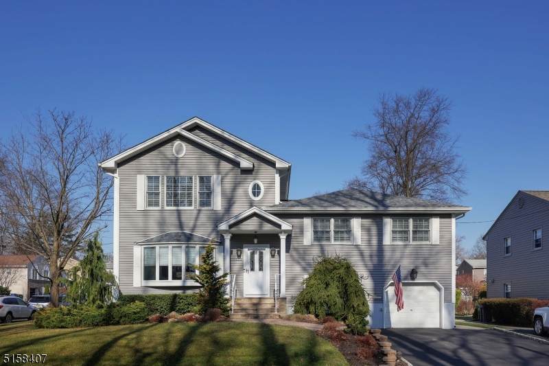 122 Lincoln Blvd - Photo 1