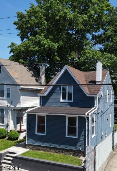 100 Burhans Ave - Photo 1