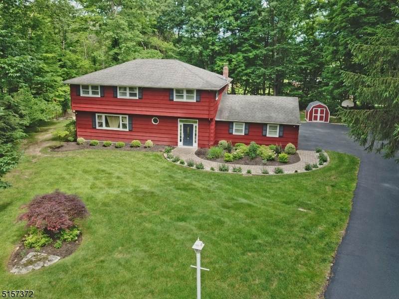5 Cairn Ct - Photo 1