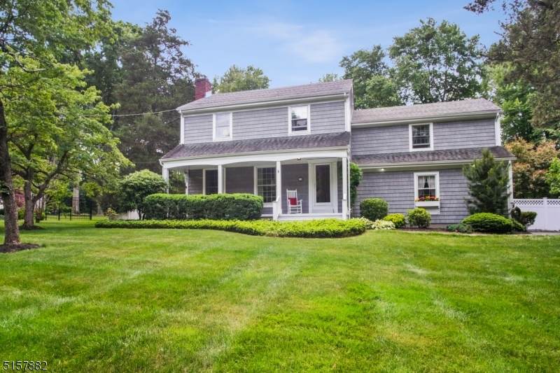 114 Goltra Dr - Photo 1