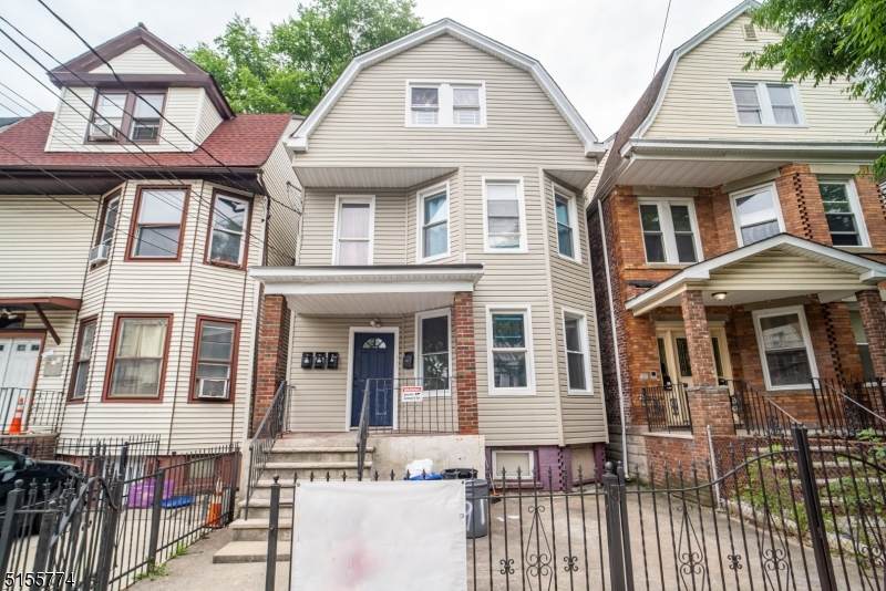 179 N 11Th St - Photo 1