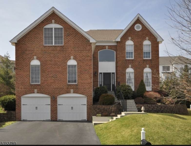11 Watchung Dr - Photo 1