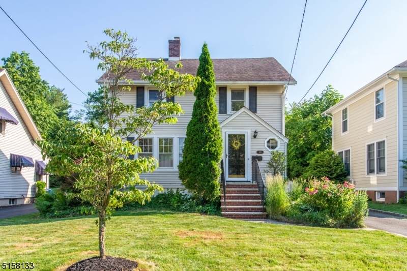 181 Watchung Ave - Photo 1