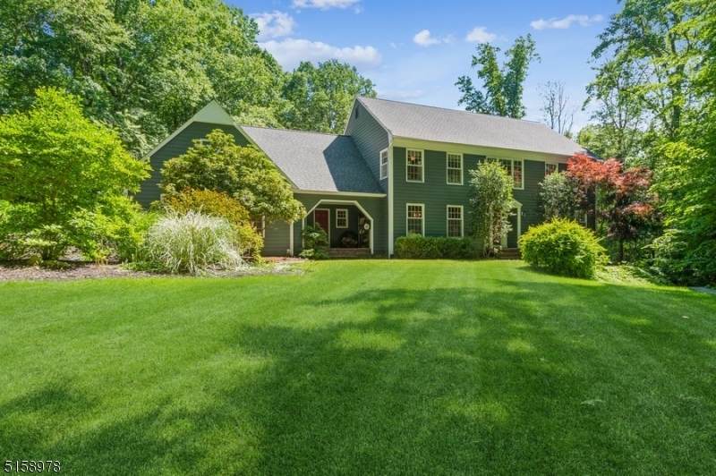 17 Christopher Dr - Photo 1