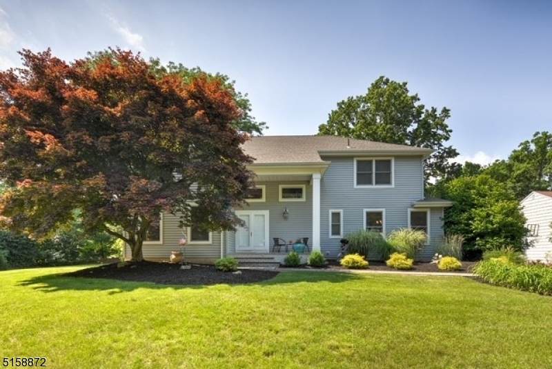 11 Sylvan Way - Photo 1