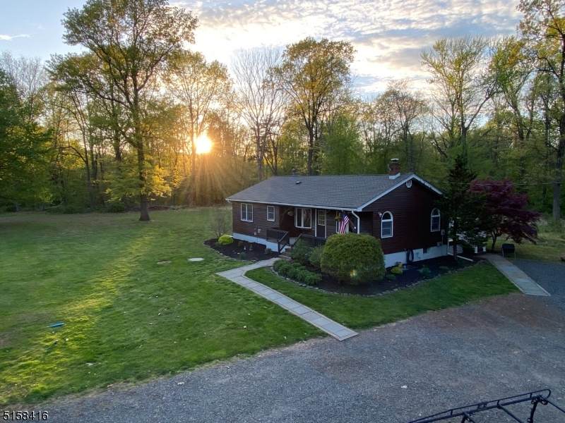 16 Biggs Ln - Photo 1