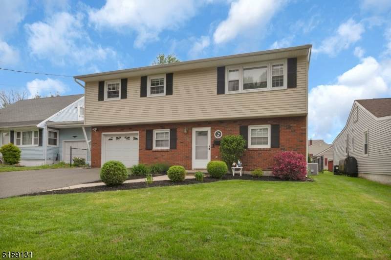 129 Minnehaha Blvd - Photo 1